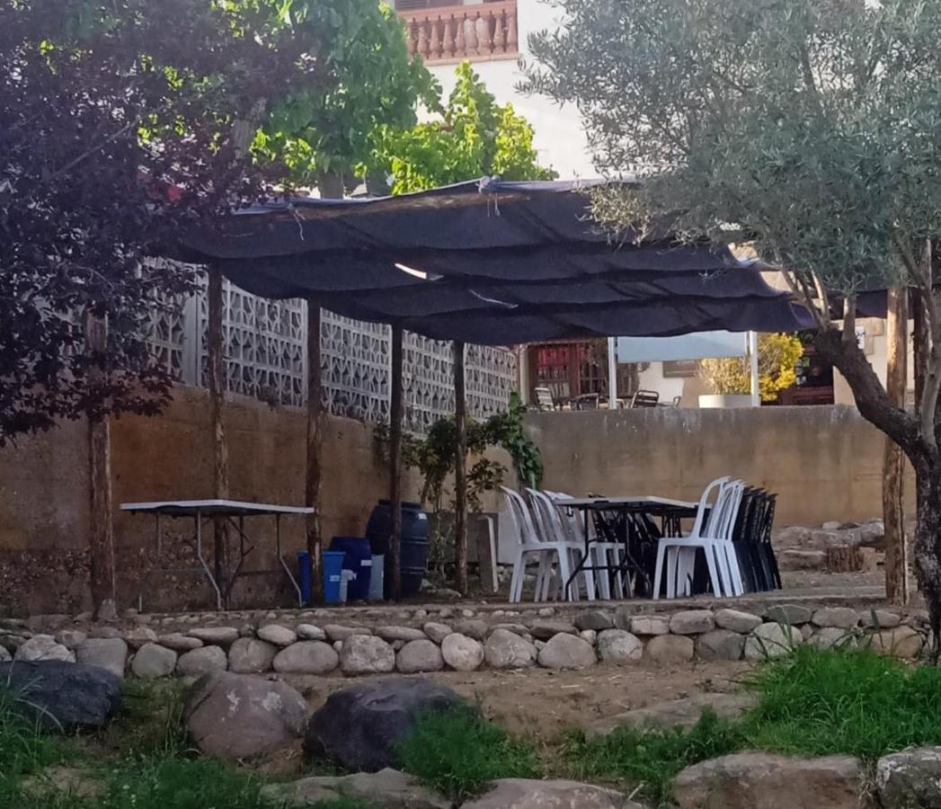 קסטלביסבל L'Olivera Casa Rural מראה חיצוני תמונה